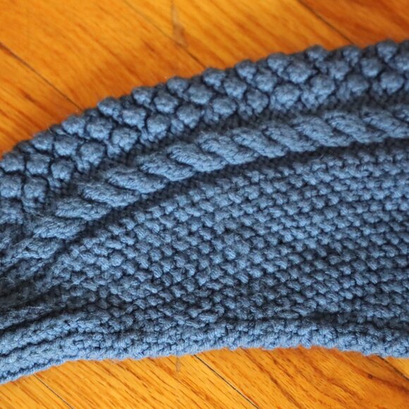 Vintage HANDMADE Knit cardigan Size S/M - Picture 3 of 3